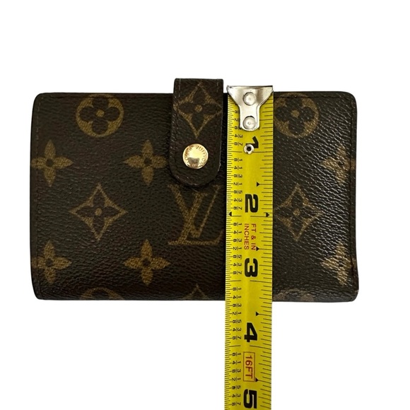 Louis Vuitton Monogram Leather Kisslock Bifold Wallet - Picture 11 of 13